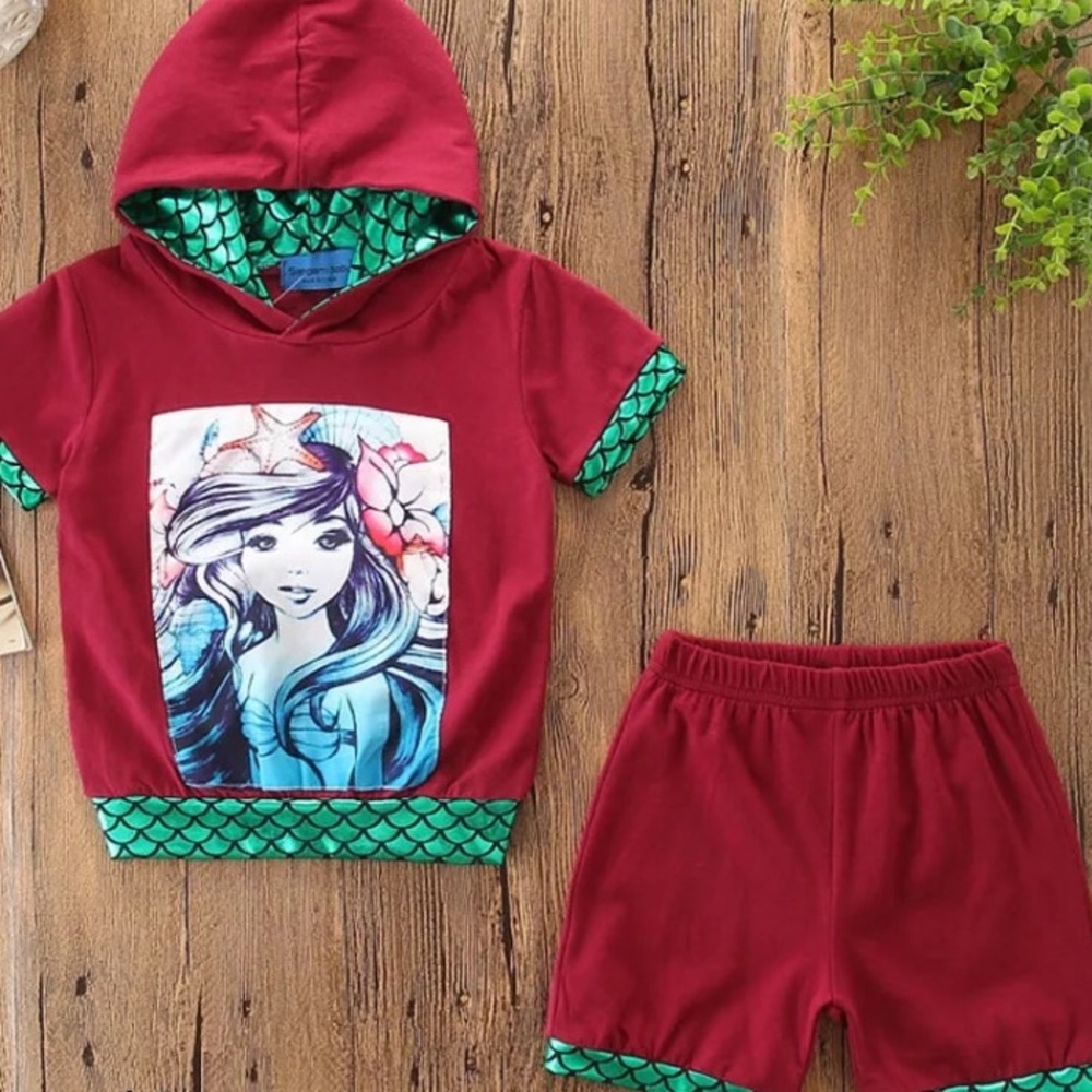 Hoodie and shorts outfit